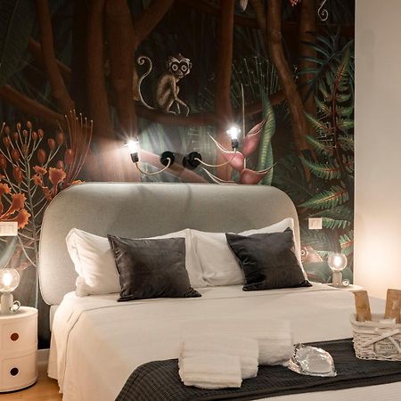 Luxury Stay Experience In Бари Екстериор снимка
