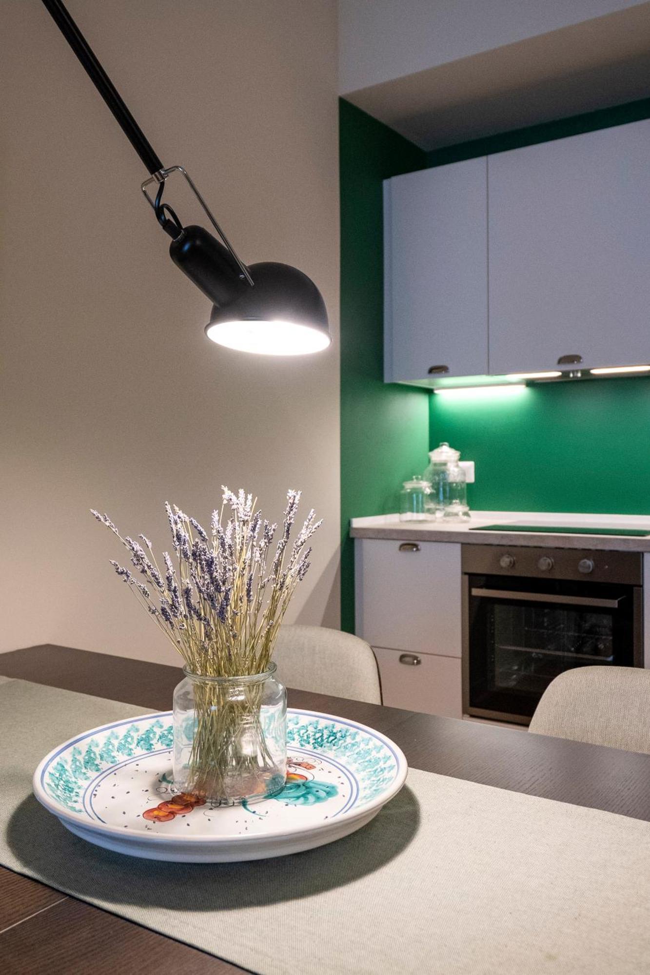 Luxury Stay Experience In Бари Екстериор снимка